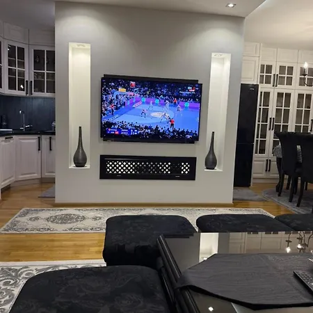 Luxury Heaven Apartment