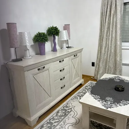 アパート Luxury Heaven *