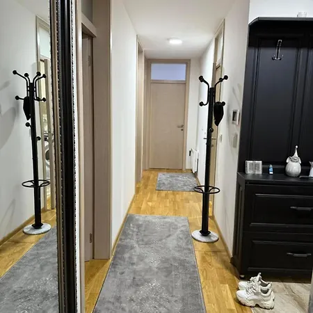 アパート Luxury Heaven *